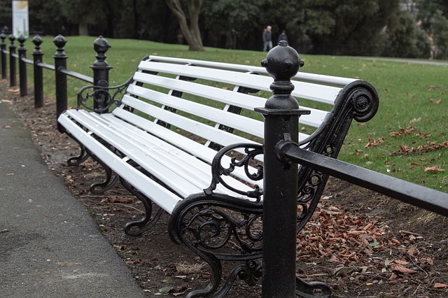 דברים שכדאי לדעת לפני רכישת ריהוט רחוב